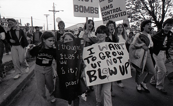 Pacific Tribune photograph - Walk for Peace 1983