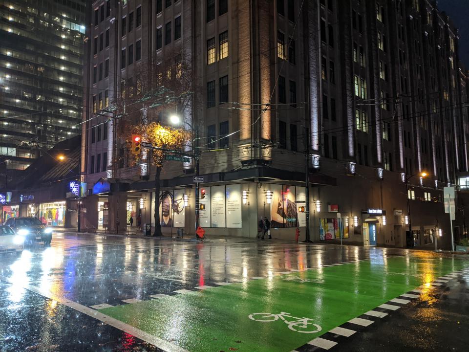 Night view of un/settled
