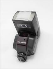 Olympus flash