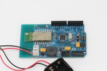 Arduino Bluetooth board and battery holder